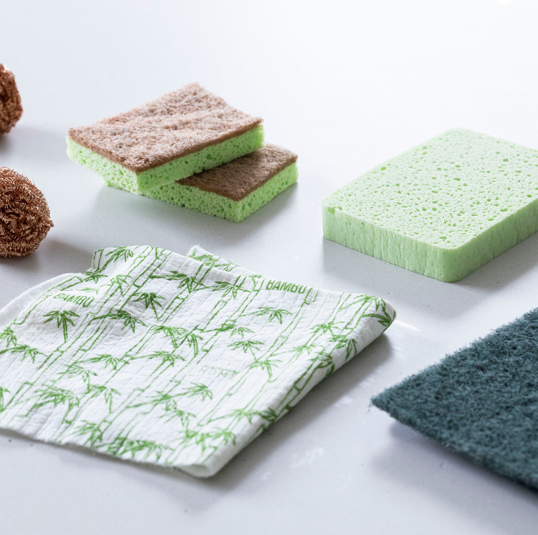 Eco-Cleaning Turtles Sponge, Scourer & Cloth Bundle – Urban Ethos